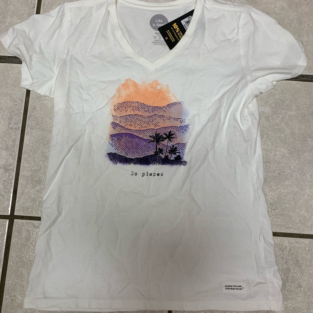 ‼️NWT‼️ Life Is Good T-Shirt